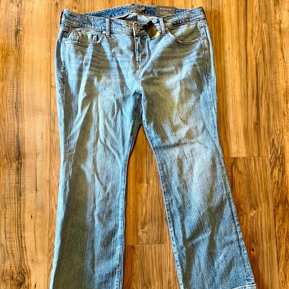 Torrid Mid-Rise Slim Boot Jeans NWT Size 18S